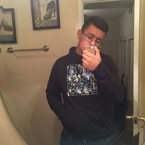 Meet your Posher, Misael