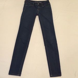 American Eagle • Dark Wash Stretch Jeggings