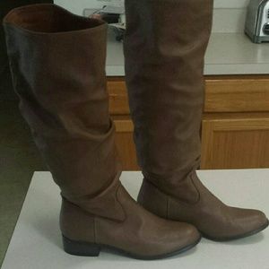 Victorias secret knee high scrunch boots