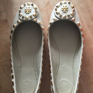 tory burch stud flat