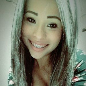 Meet your Posher, Olivia