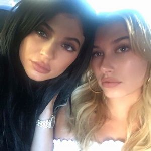 Meet your Posher, Claira