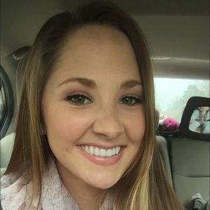 Meet your Posher, Haley