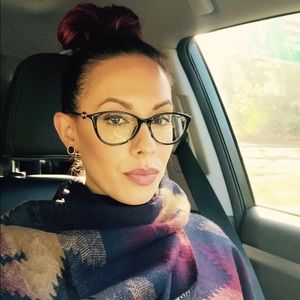 Meet your Posher, Katrina