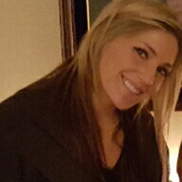 Meet your Posher, Jenna - Picture 1 of 1