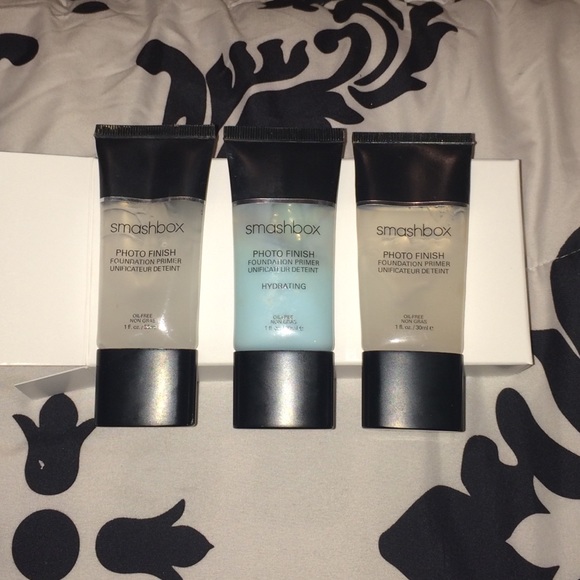 3 Smashbox primer and it cosmetics bye bye