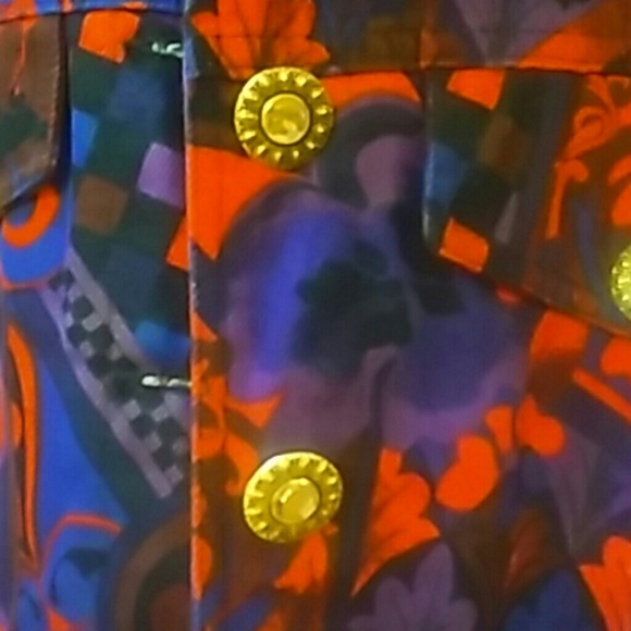 Jacket - Picture 3 of 4