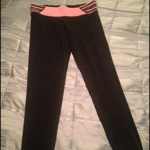 PINK yoga leggings size medium