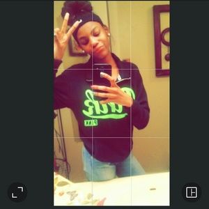 Meet your Posher, Maddie