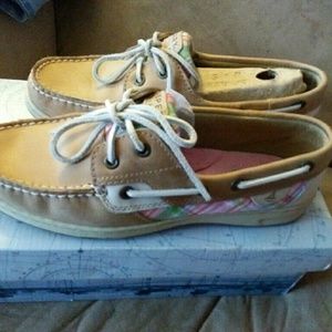 Sperry Topsiders
