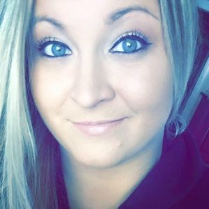 Meet your Posher, Liz