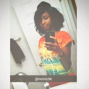 Meet your Posher, Noni