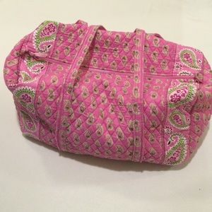 Vera Bradley • Bermuda Pink Paisley • XL Duffel