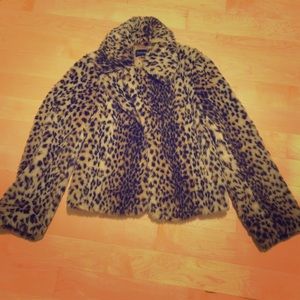 Leopard print faux fur coat