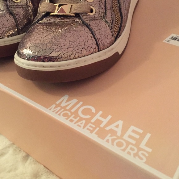 My New MK Shoes! - Picture 3 of 4