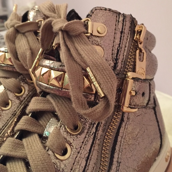 My New MK Shoes! - Picture 4 of 4