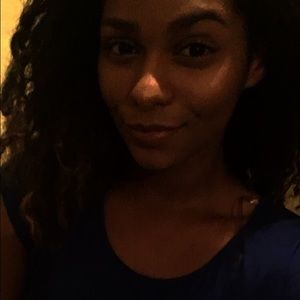 Meet your Posher, Jasmine