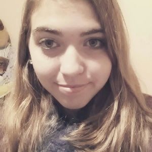 Meet your Posher, Corrine