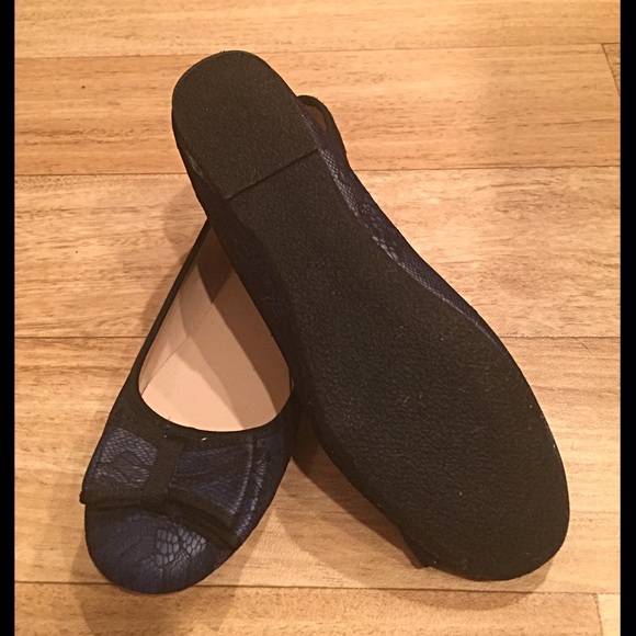 🆕 NWOT Navy Blue Laced Flats - Picture 4 of 4