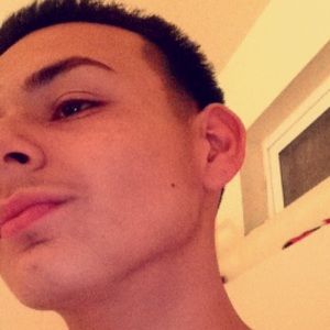 Meet your Posher, Javier