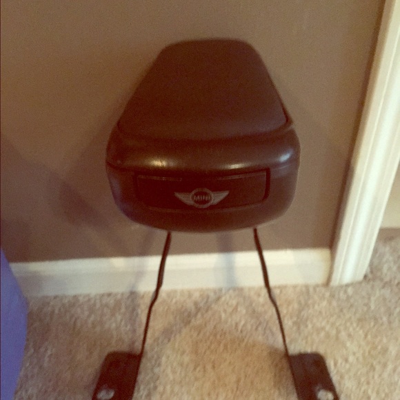 Mini Cooper storage arm rest