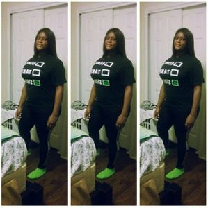 Meet your Posher, Mya