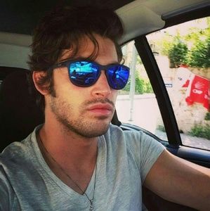 Meet your Posher, Ndawi