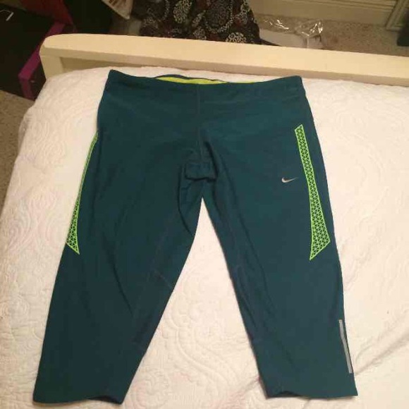 XL Nike Dri-fit leggings