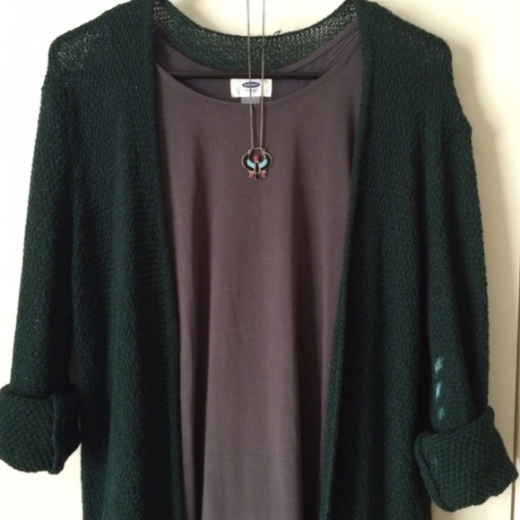 🌲Brandy Melville emerald green Louise Cardi!🌲