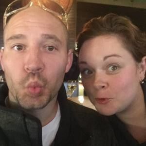 Meet your Posher, Elena