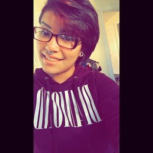 Meet your Posher, Sabrina