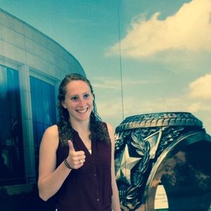 Meet your Posher, Sarah