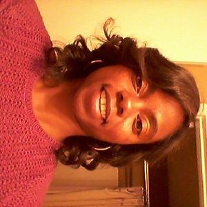 Meet your Posher, Delisa