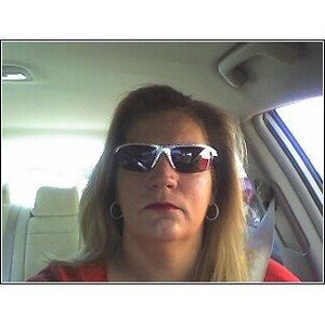 Meet your Posher, Pamela