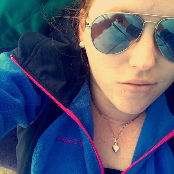 Meet your Posher, Kaitlyn