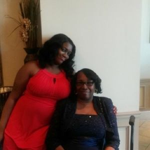 Meet your Posher, Niki