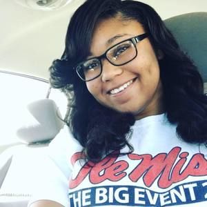 Meet your Posher, Kellie