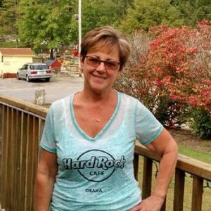 Meet your Posher, Lynn