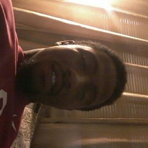 Meet your Posher, Johnathan