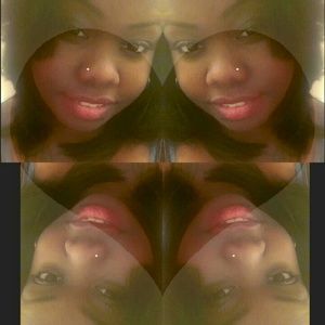 Meet your Posher, Latoya