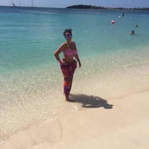 Meet your Posher, Alexis