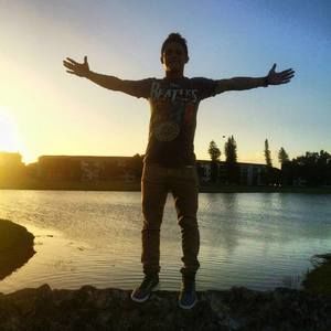 Meet your Posher, José