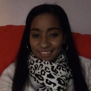 Meet your Posher, Jasmine