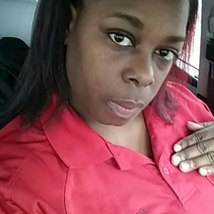 Meet your Posher, Alethea