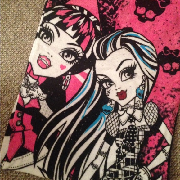 Monster High Blanket