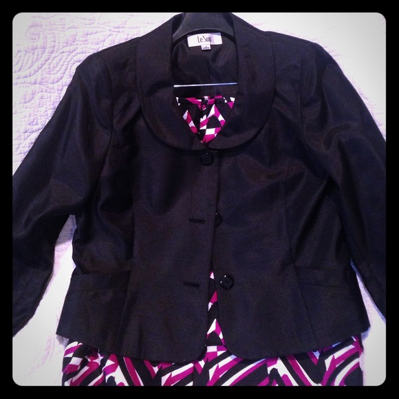 Le Suit suit jacket and top.