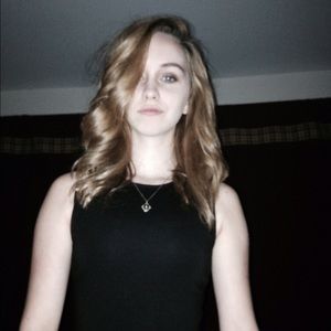 Meet your Posher, Hailey