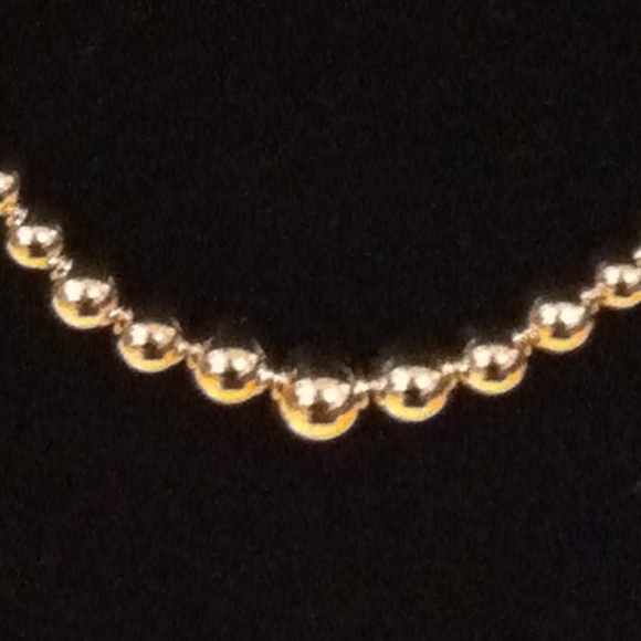 ⚪️16" Graduated Sterling Silver Bead Necklace - Picture 2 of 3