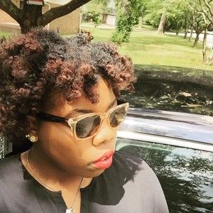 Meet your Posher, Jade