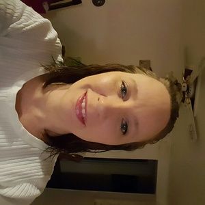 Meet your Posher, Aleta